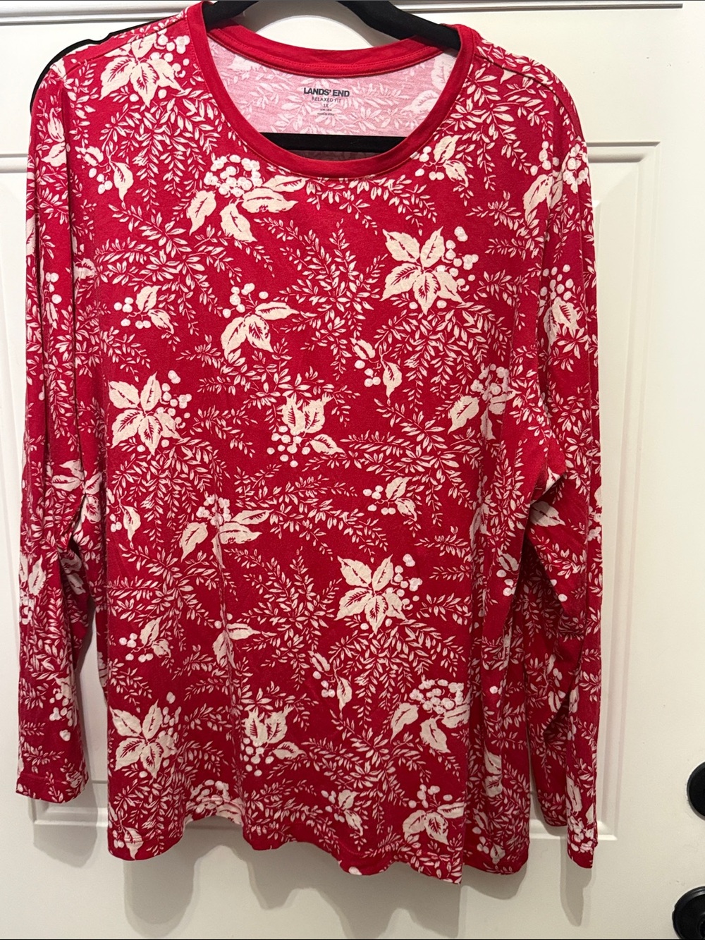 Lands' End Red Long-Sleeve Floral Print Tee